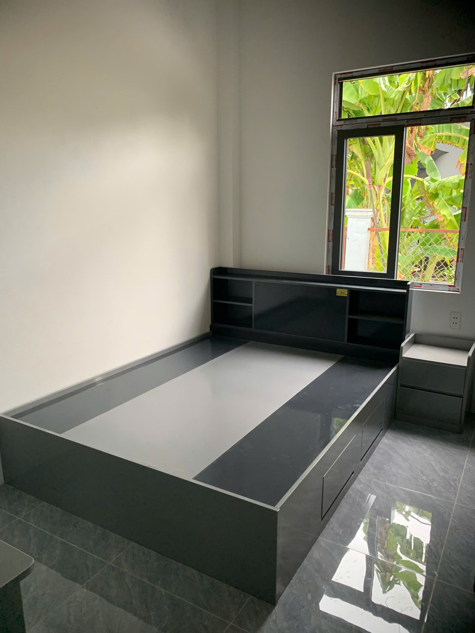 GIƯỜNG NGỦ NHỰA CAO CẤP GN64
