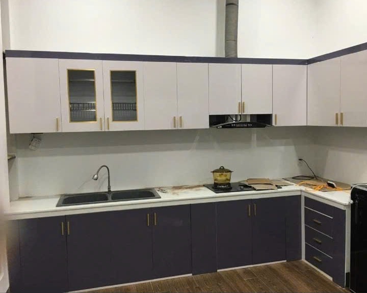 Thi công mẫu tủ bếp nhựa B48