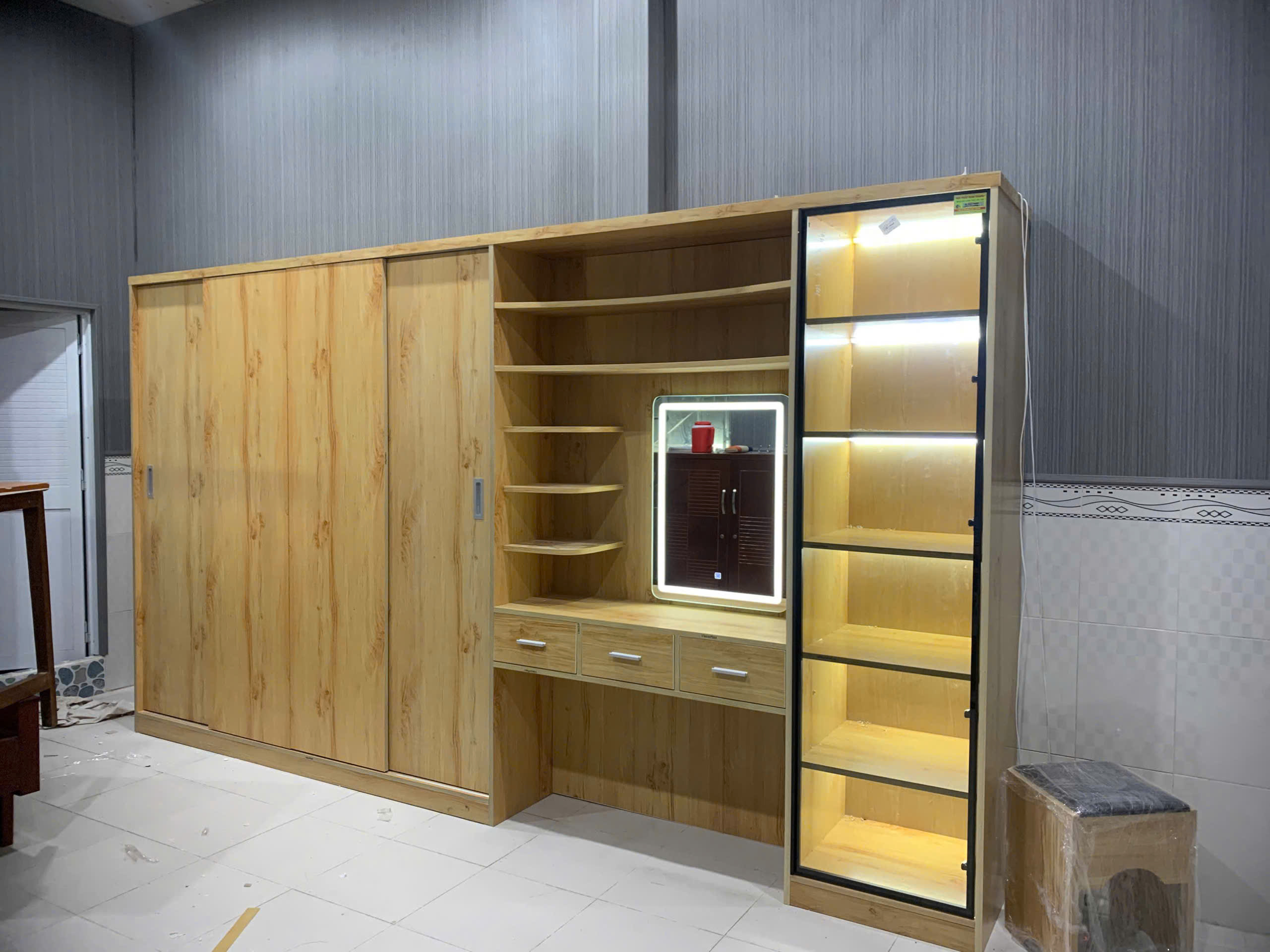 Tủ nhựa người lớn mẫu TNL110