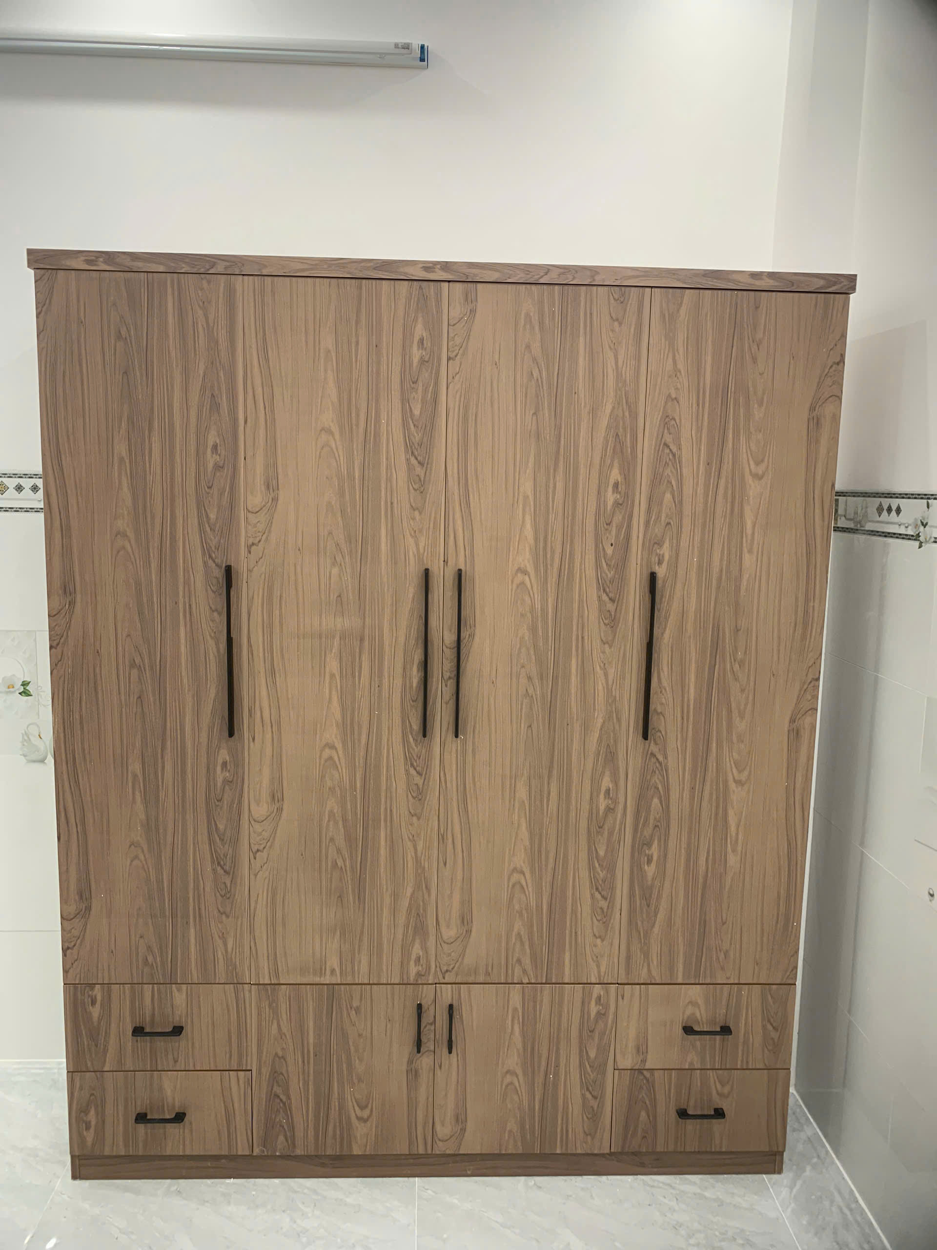 Tủ nhựa người lớn mẫu TNL118