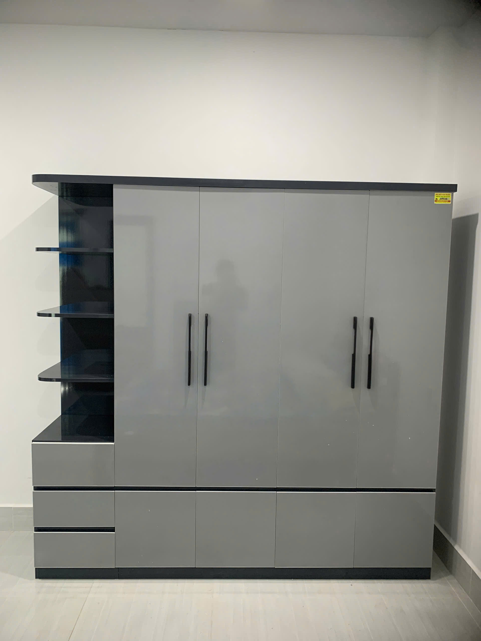 Tủ nhựa người lớn mẫu TNL159