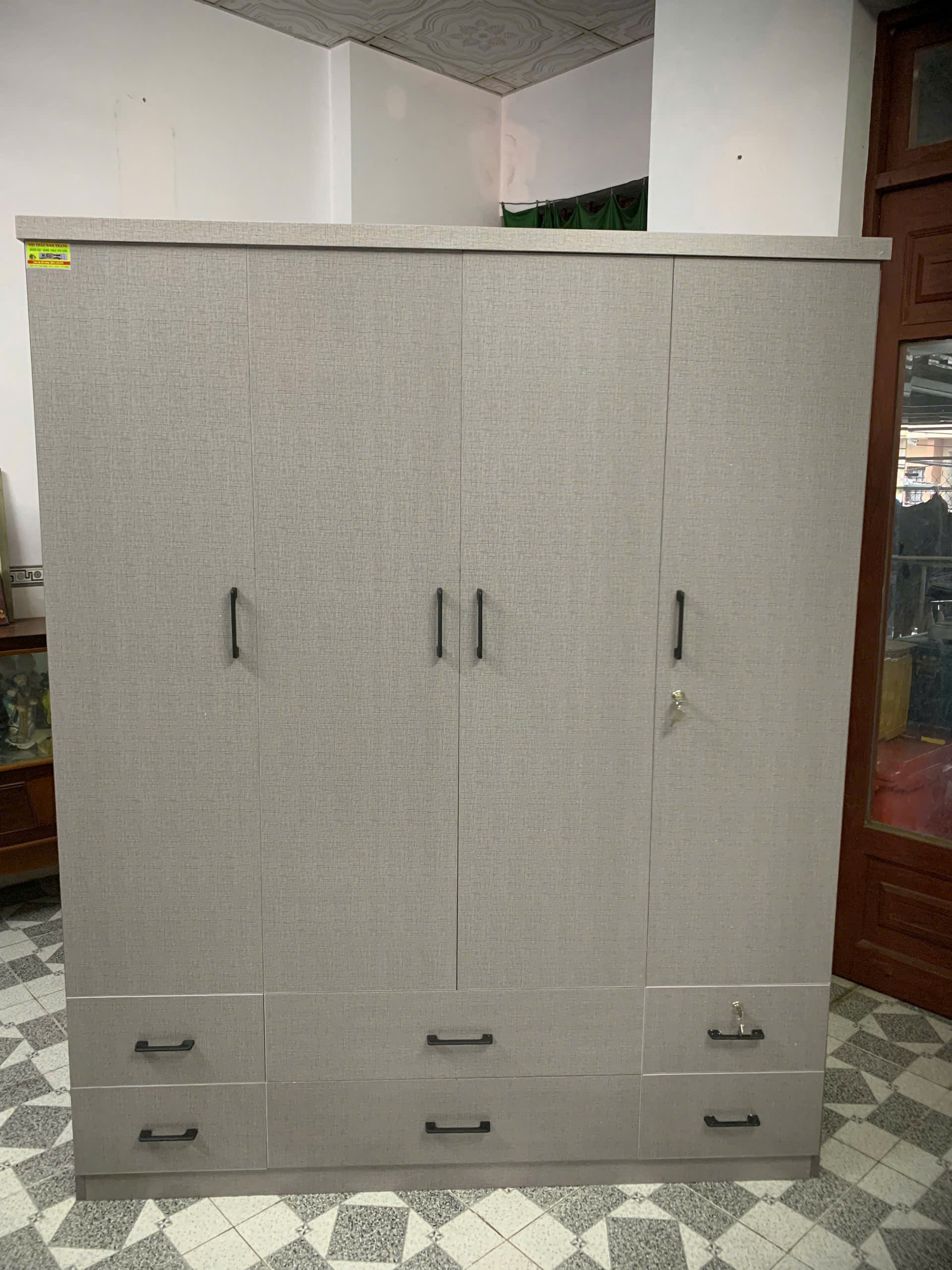 Tủ nhựa người lớn mẫu TNL162