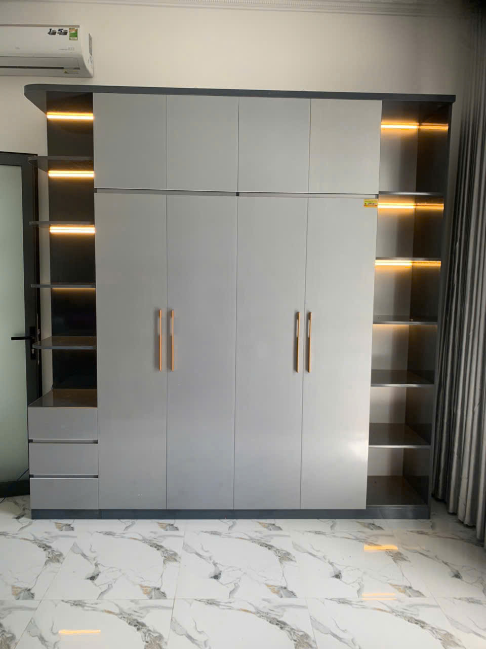 Tủ nhựa người lớn mẫu TNL181