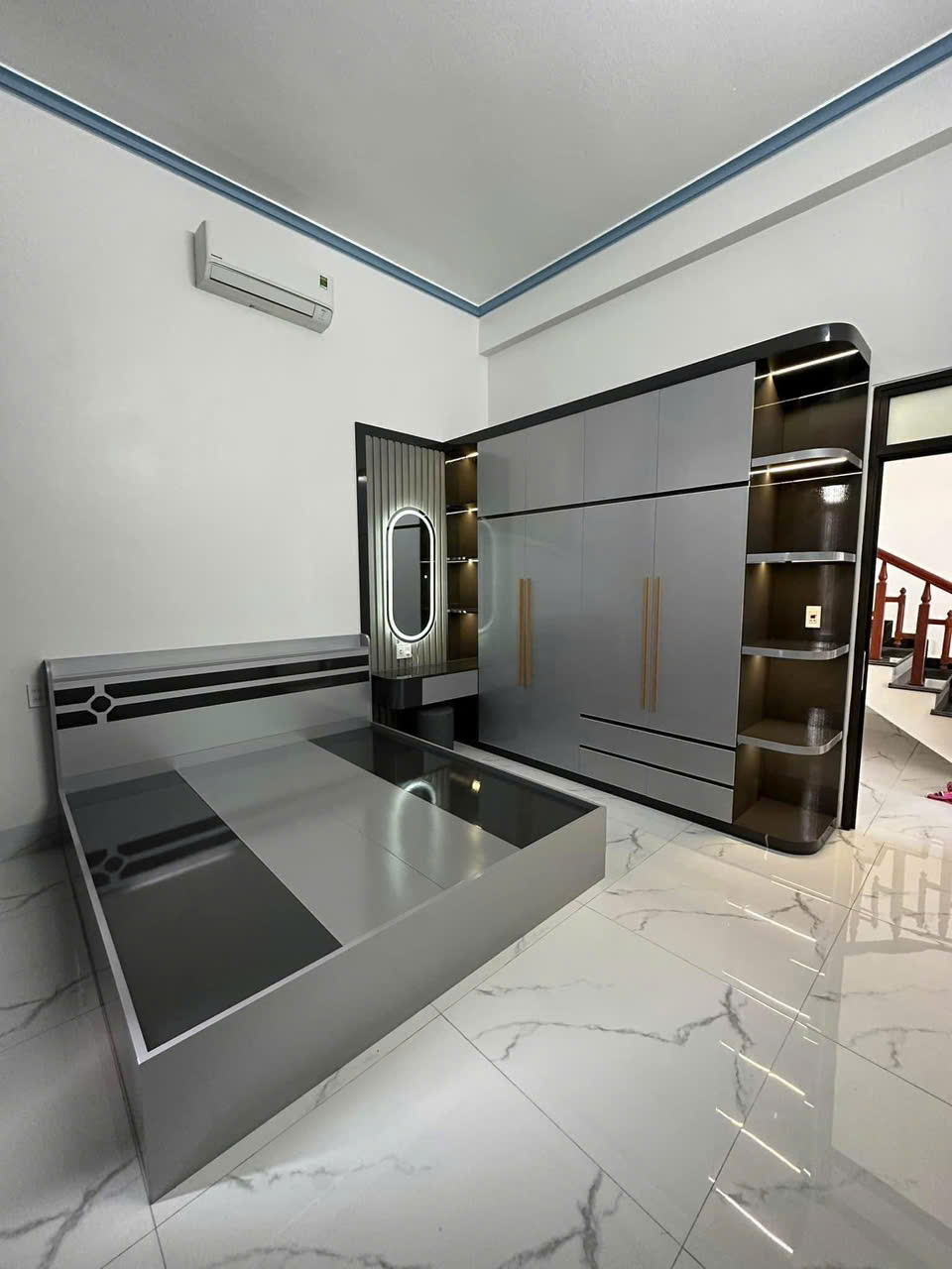 Tủ nhựa người lớn mẫu TNL233