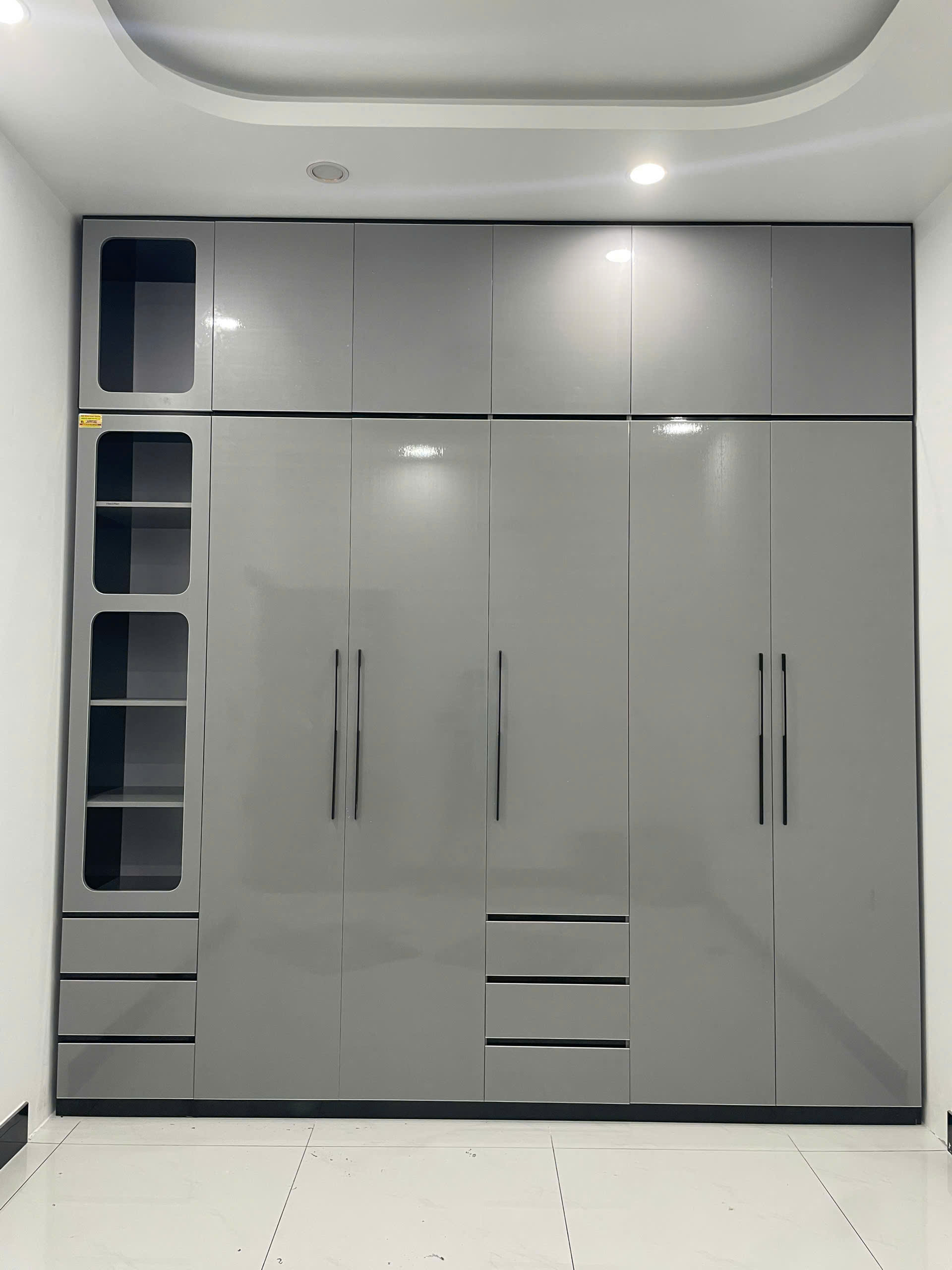 Tủ nhựa người lớn mẫu TNL240