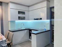Thi công mẫu tủ bếp nhựa B54