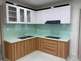 Thi công mẫu tủ bếp nhựa B62